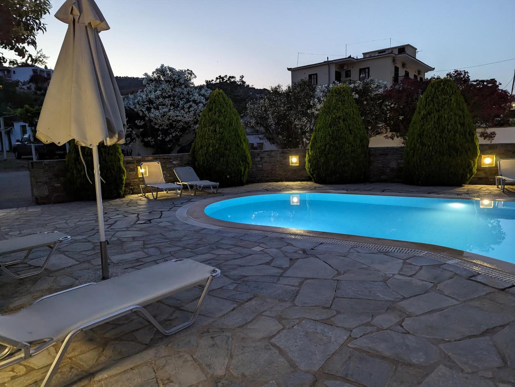 Guesthouse Christos Скопелос Экстерьер фото