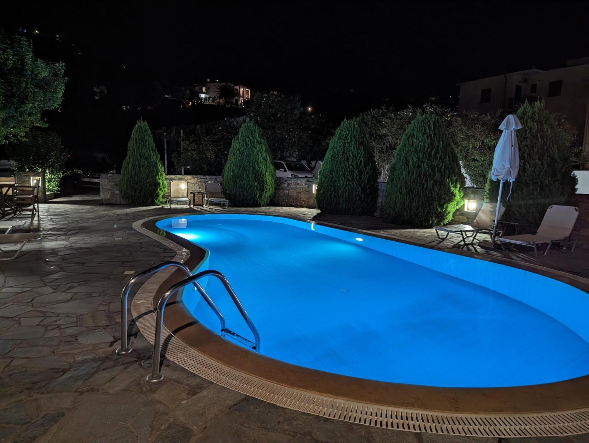 Guesthouse Christos Скопелос Экстерьер фото