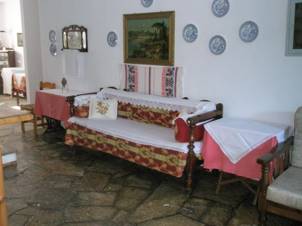 Guesthouse Christos Скопелос Экстерьер фото