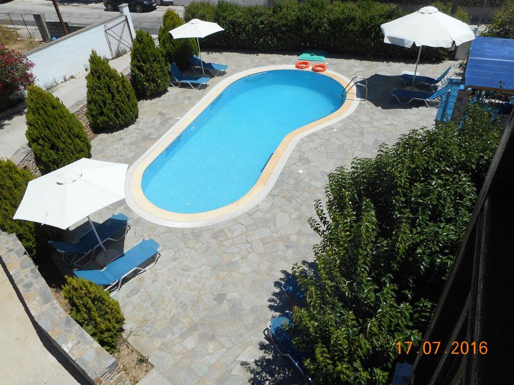 Guesthouse Christos Скопелос Экстерьер фото